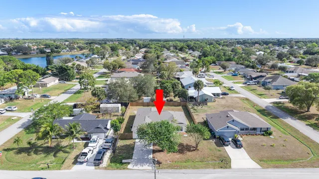 $2,700 | Undisclosed Address, Port St. Lucie, FL 34983