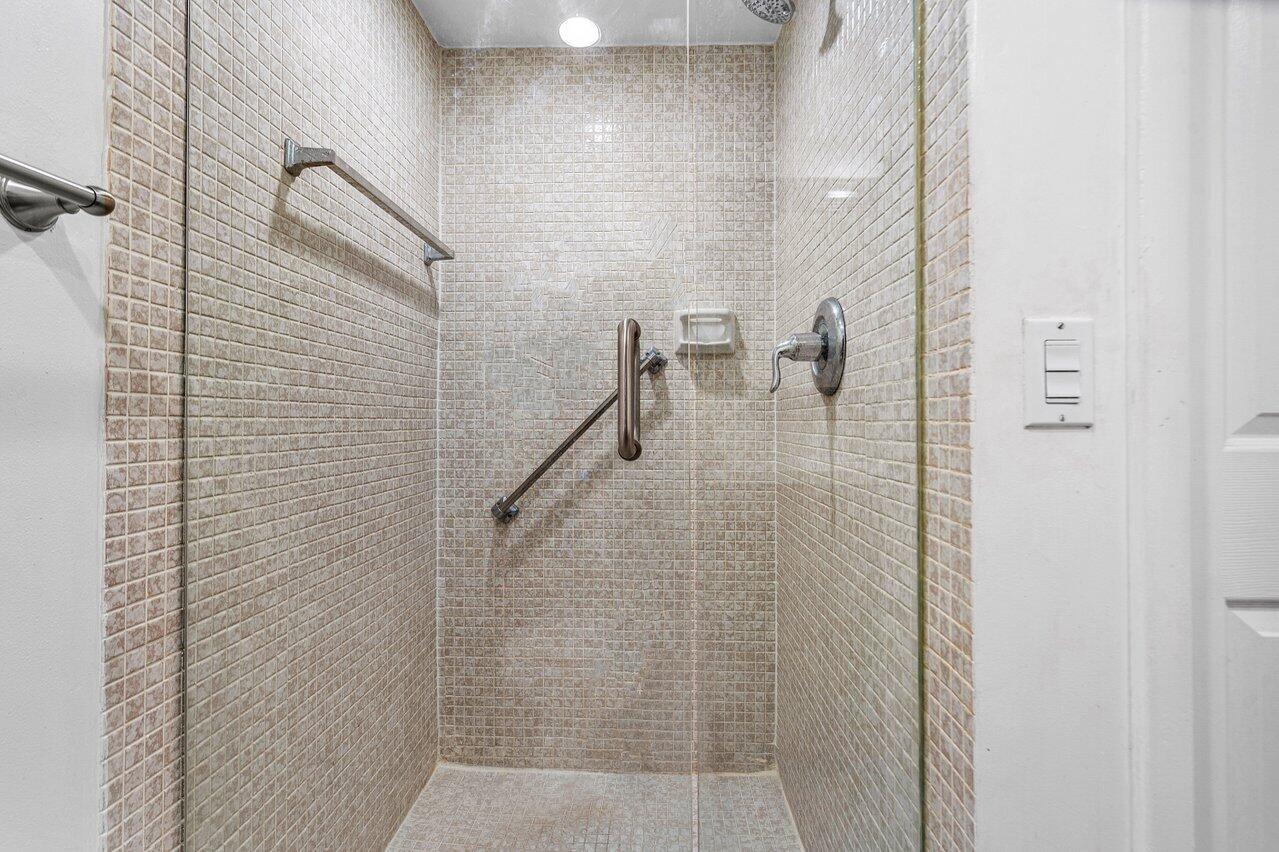 150 Burgandy Way Delray Beach, FL 33484 - Photo 17 of 34 MASTER BATH HAS WALK IN SHOWER