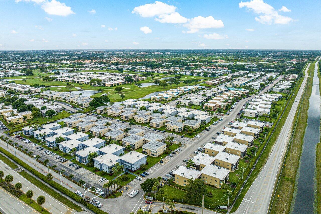 150 Burgandy Way Delray Beach, FL 33484 - Photo 34 of 34 24 HOUR MANNED GATED COMMUNITY!