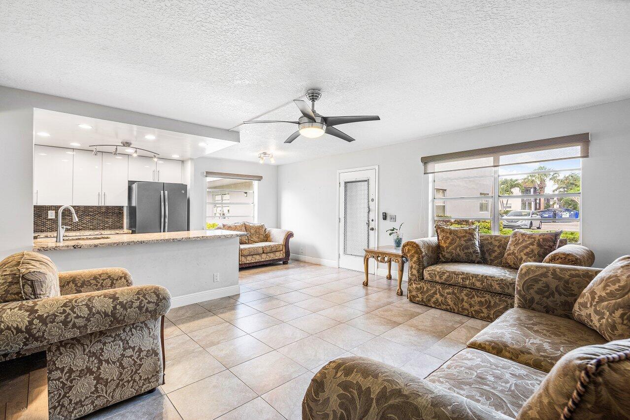 150 Burgandy Way Delray Beach, FL 33484 - Photo 6 of 34 CORNER UNIT WITH EXTRA WINDOWS