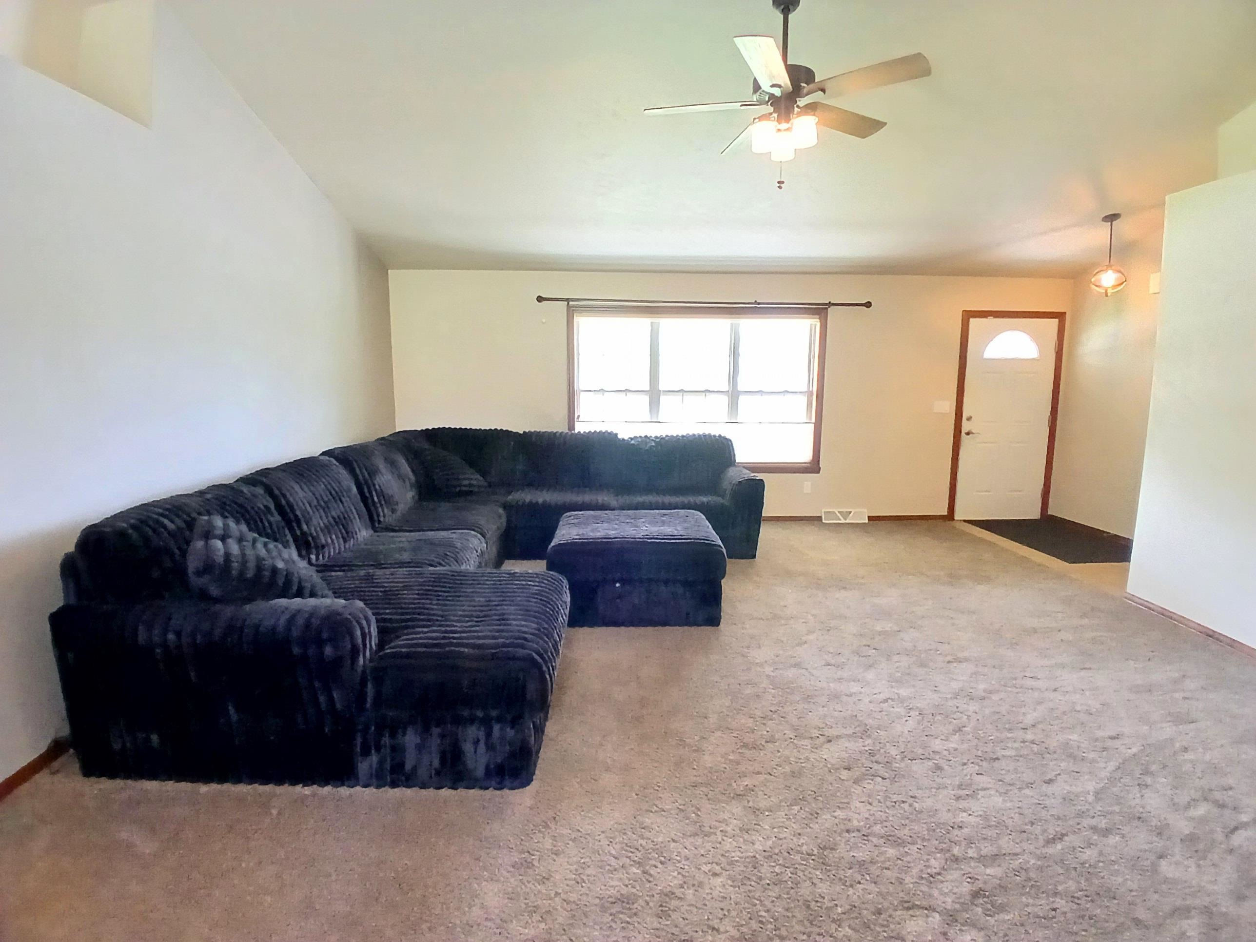 2680 Sussex Road Green Bay, WI 54311 - Photo 7 of 40