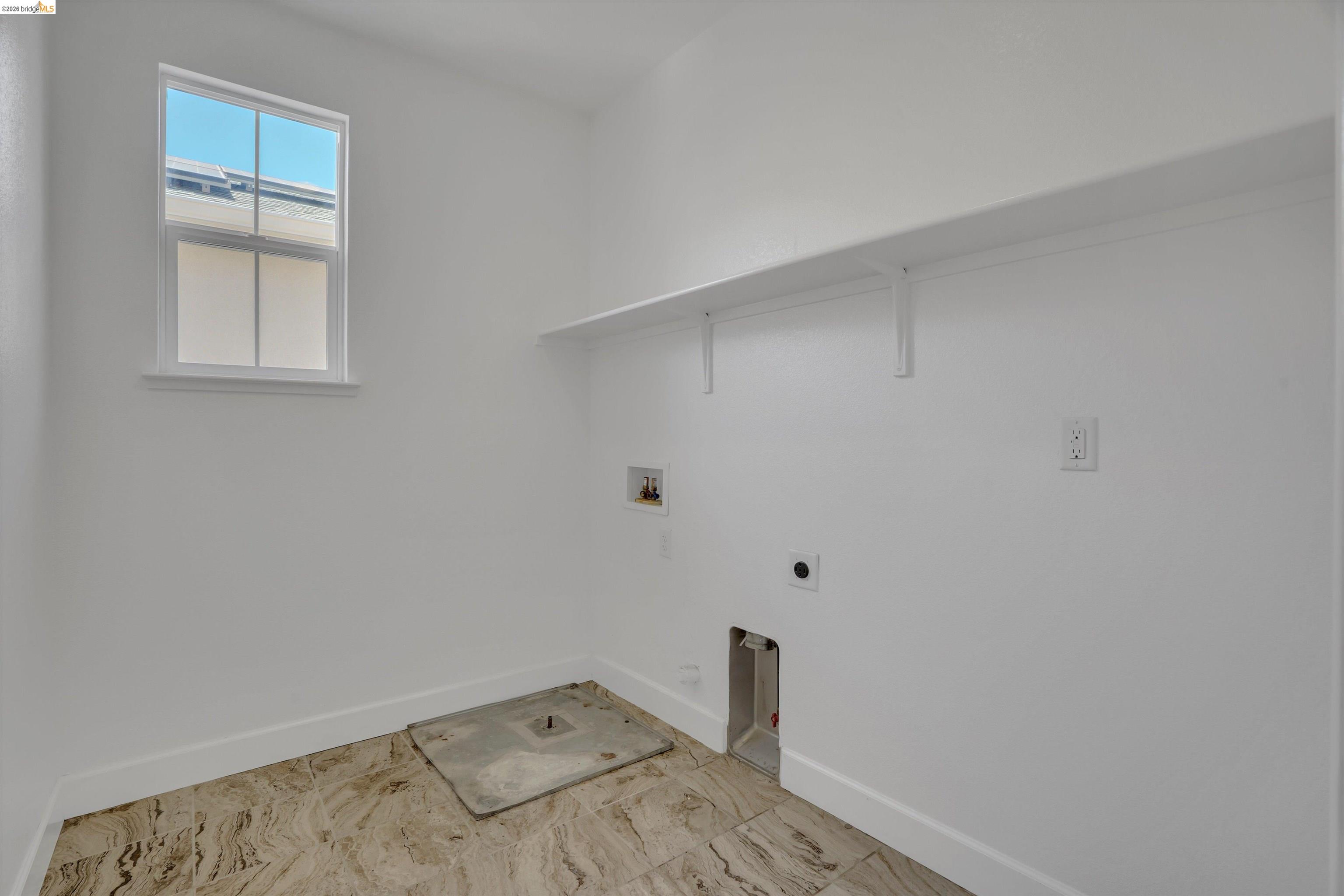 737 Katydid Court Martinez, CA 94553 - Photo 21 of 26
