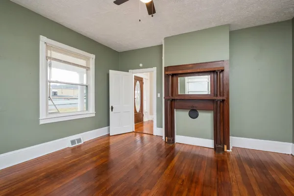 $360,000 | 1681 New Hope And Crimora Road, Crimora, VA 24431