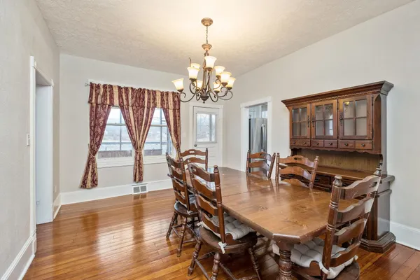 $360,000 | 1681 New Hope And Crimora Road, Crimora, VA 24431