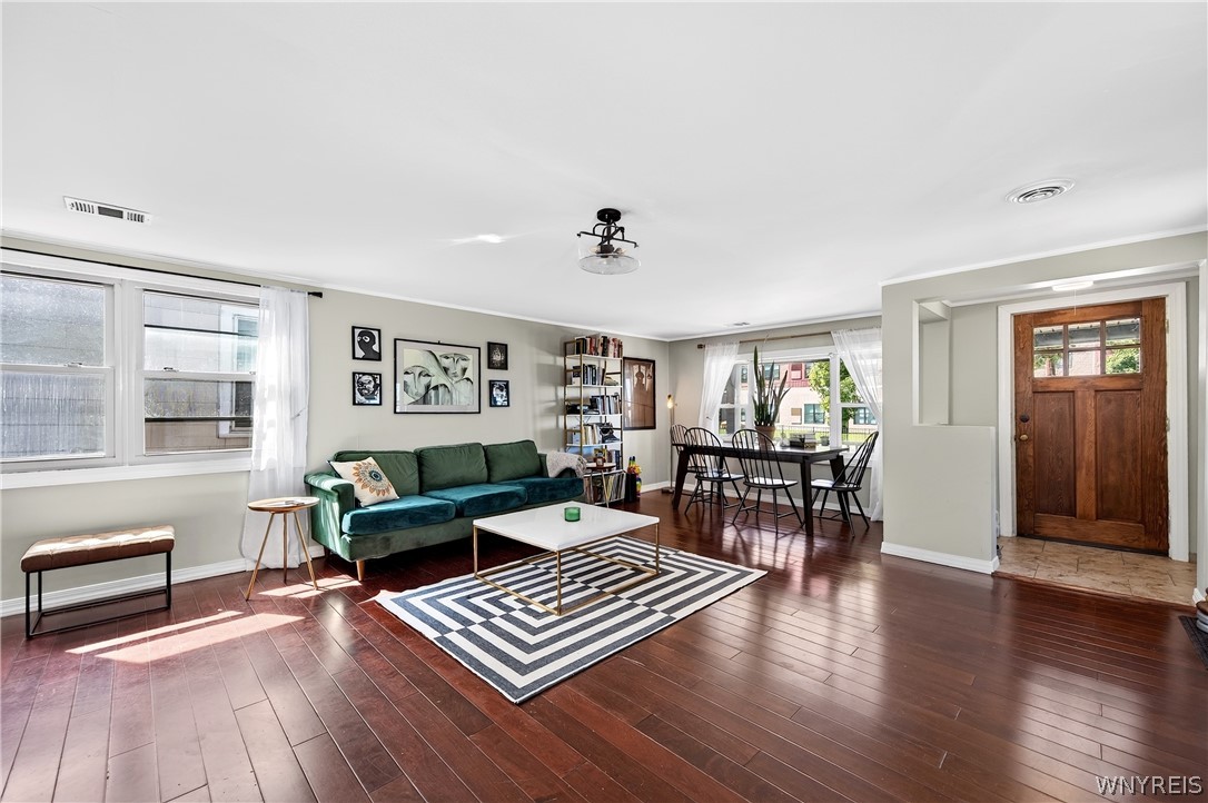 51 Danforth Street Buffalo, NY 14213 - Photo 8 of 39 Gallery Image 8