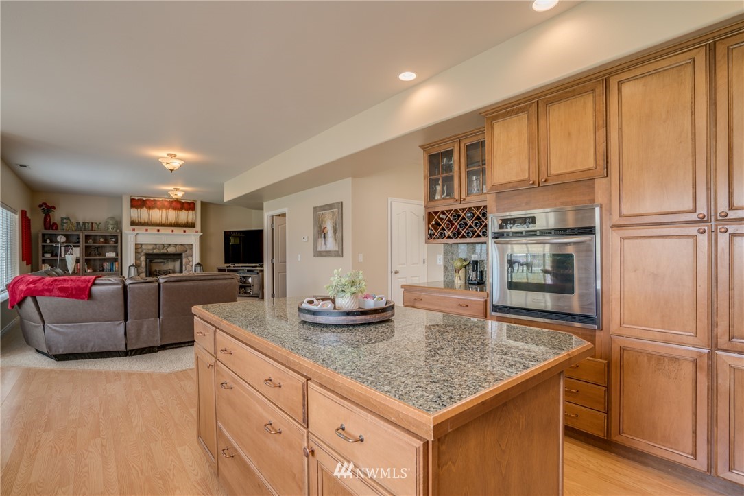 413 Lars Lane Wenatchee, WA 98801 - Photo 9 of 33 Gallery Image 9