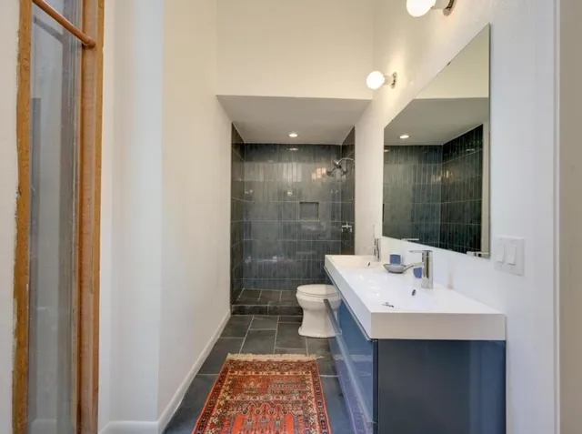 $7,000 | 3 Hull Circle, Austin, TX 78746