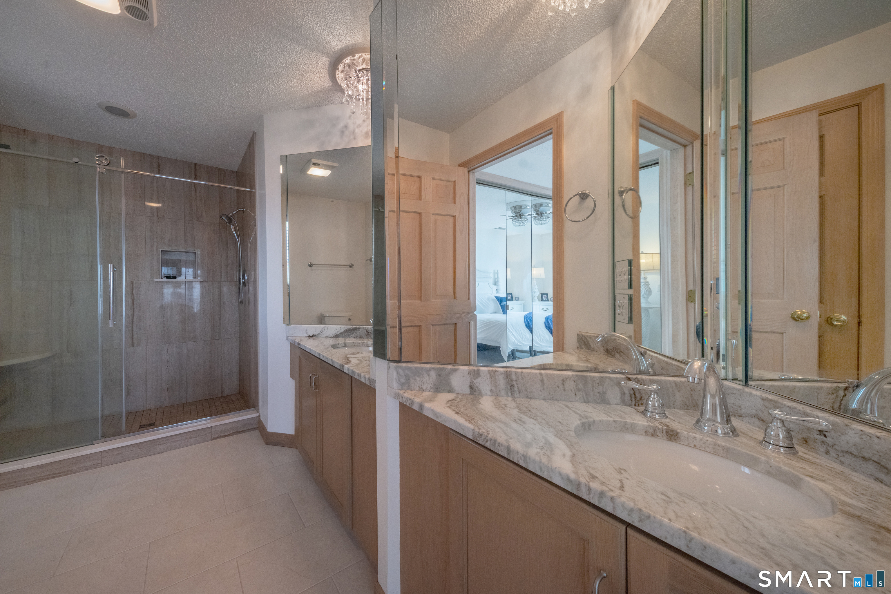 5a Loop Road, Unit 5A Clinton, CT 06413 - Photo 16 of 37