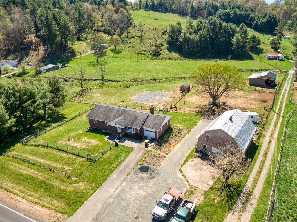 2030 Pipers Gap Road Galax, VA 24333 - Photo 50 of 56 Gallery Image 50