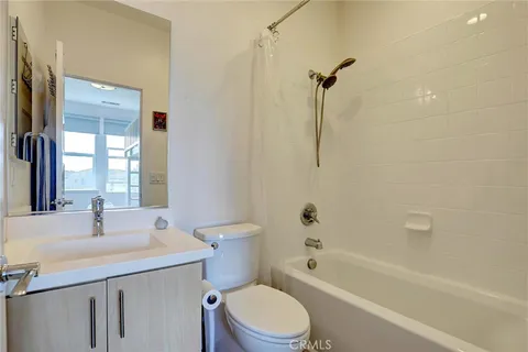$959,000 | 1 Vantis Drive, Aliso Viejo, CA 92656