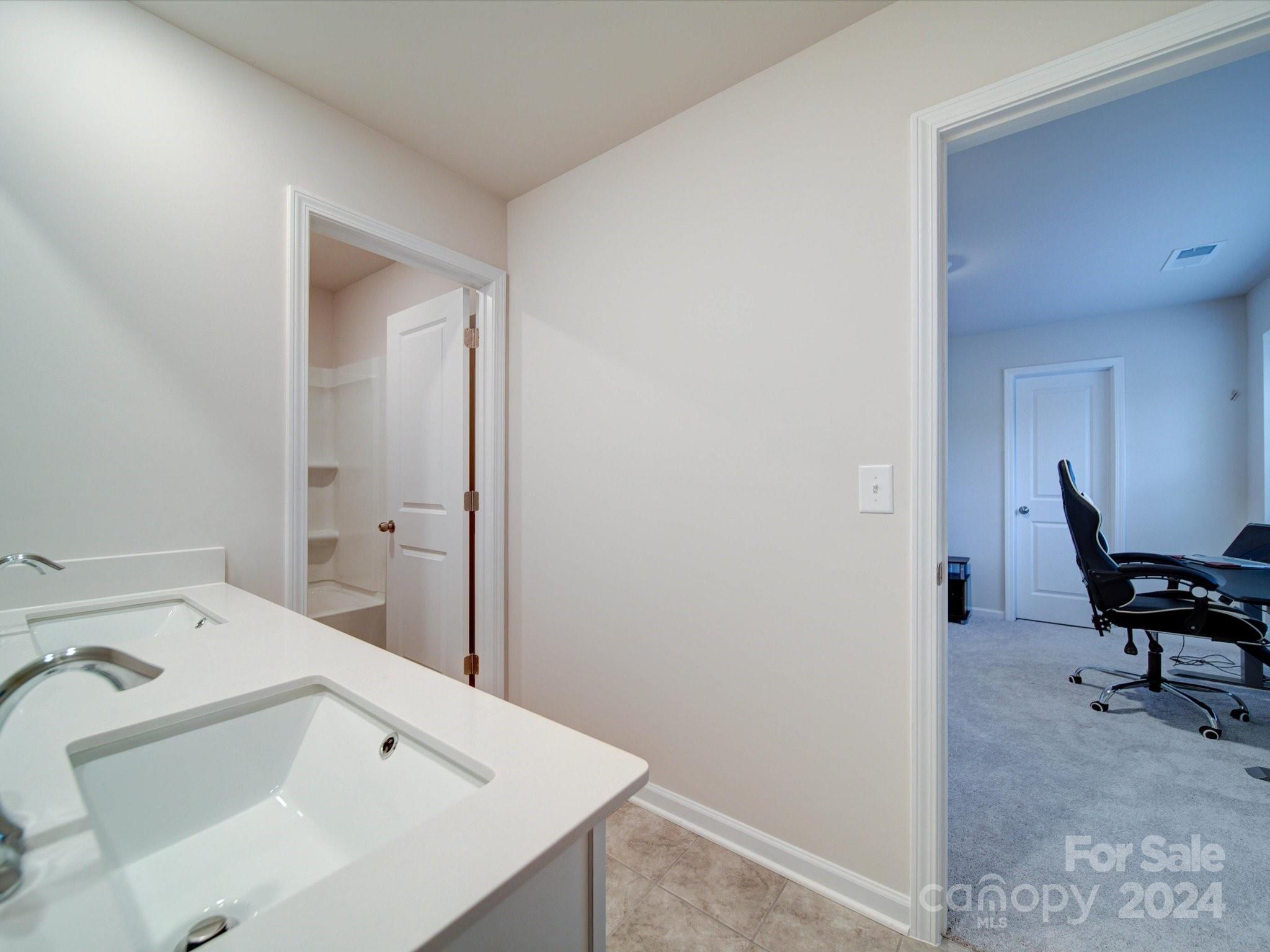 3267 Hillside Roll Road Fort Mill, SC 29715 - Photo 33 of 48 Gallery Image 33