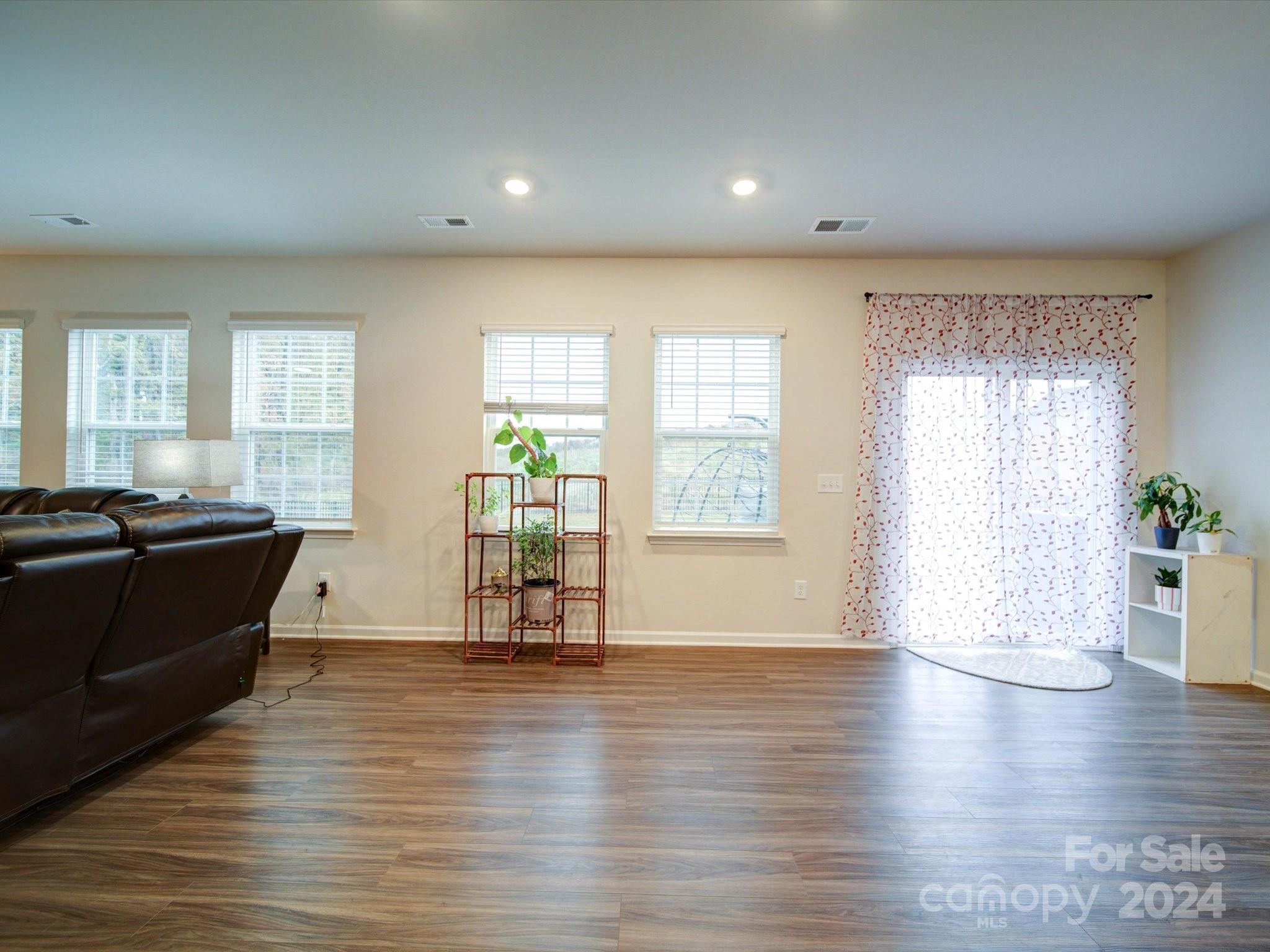 3267 Hillside Roll Road Fort Mill, SC 29715 - Photo 7 of 48 Gallery Image 7
