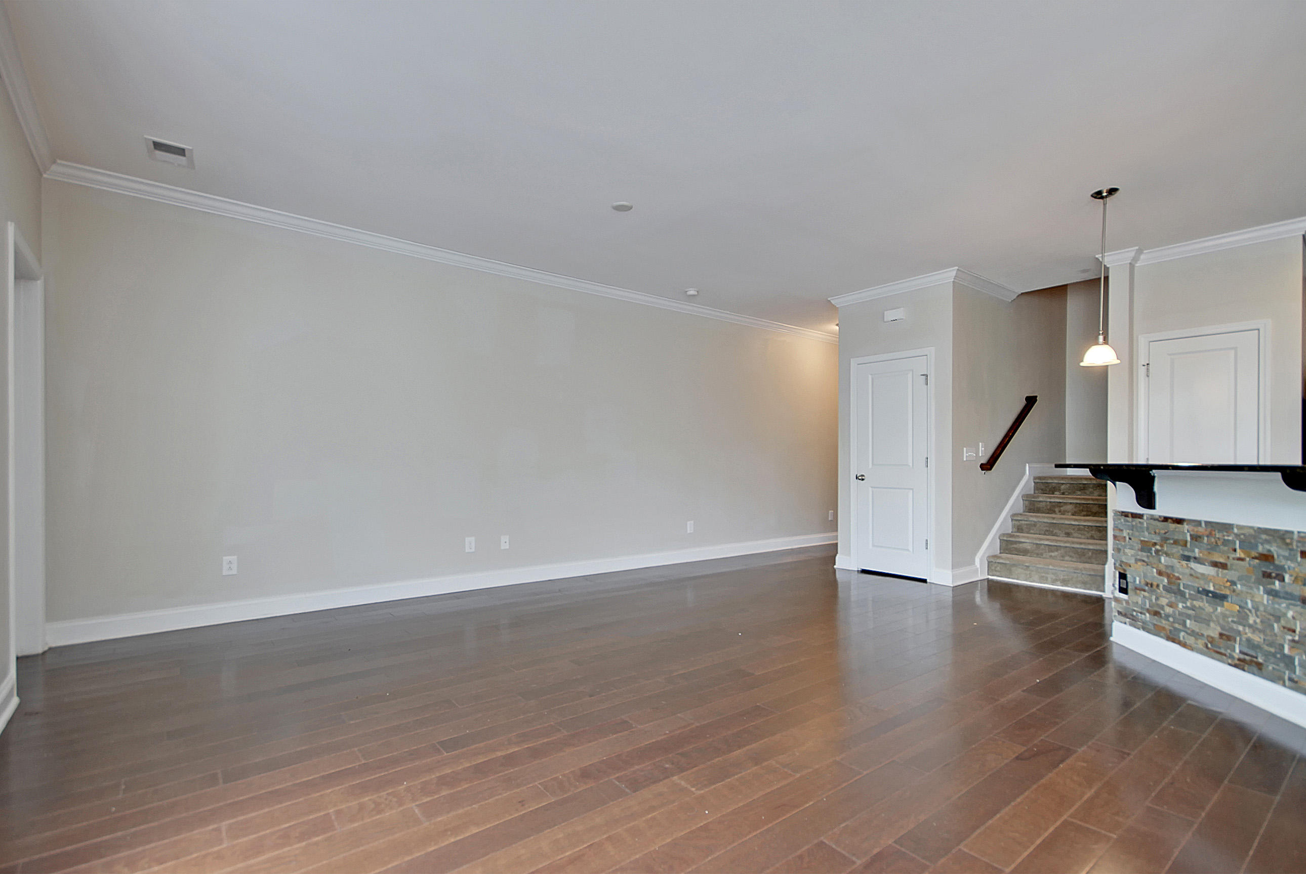 2132 Promenade Court Mount Pleasant, SC 29466 - Photo 21 of 33 Living Room