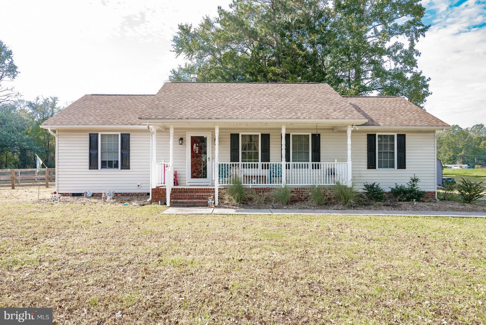 32376 Mt Gideon Road Hanover, VA 23069 - Photo 1 of 25 Exterior (Front)