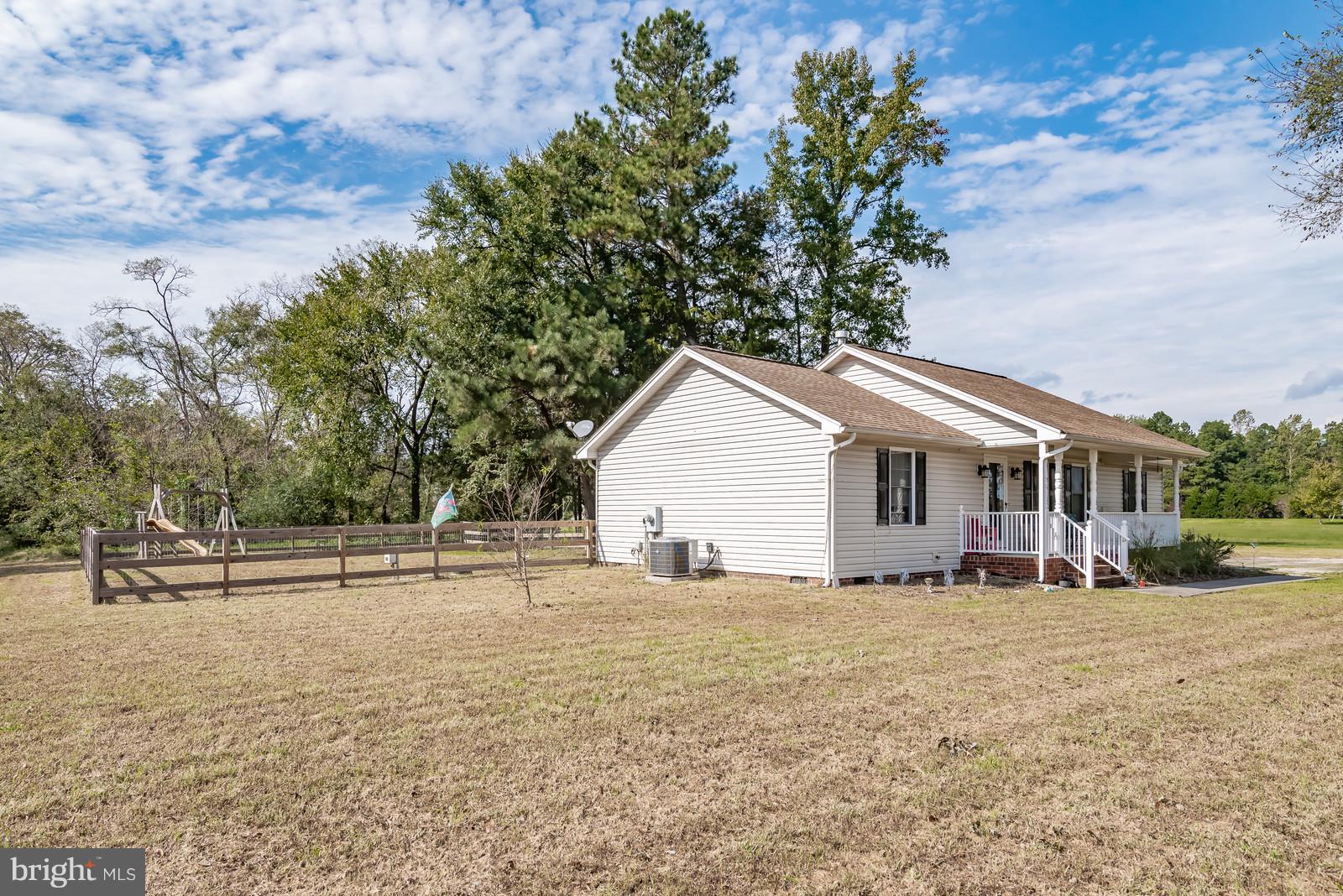 32376 Mt Gideon Road Hanover, VA 23069 - Photo 4 of 25 Exterior (General)