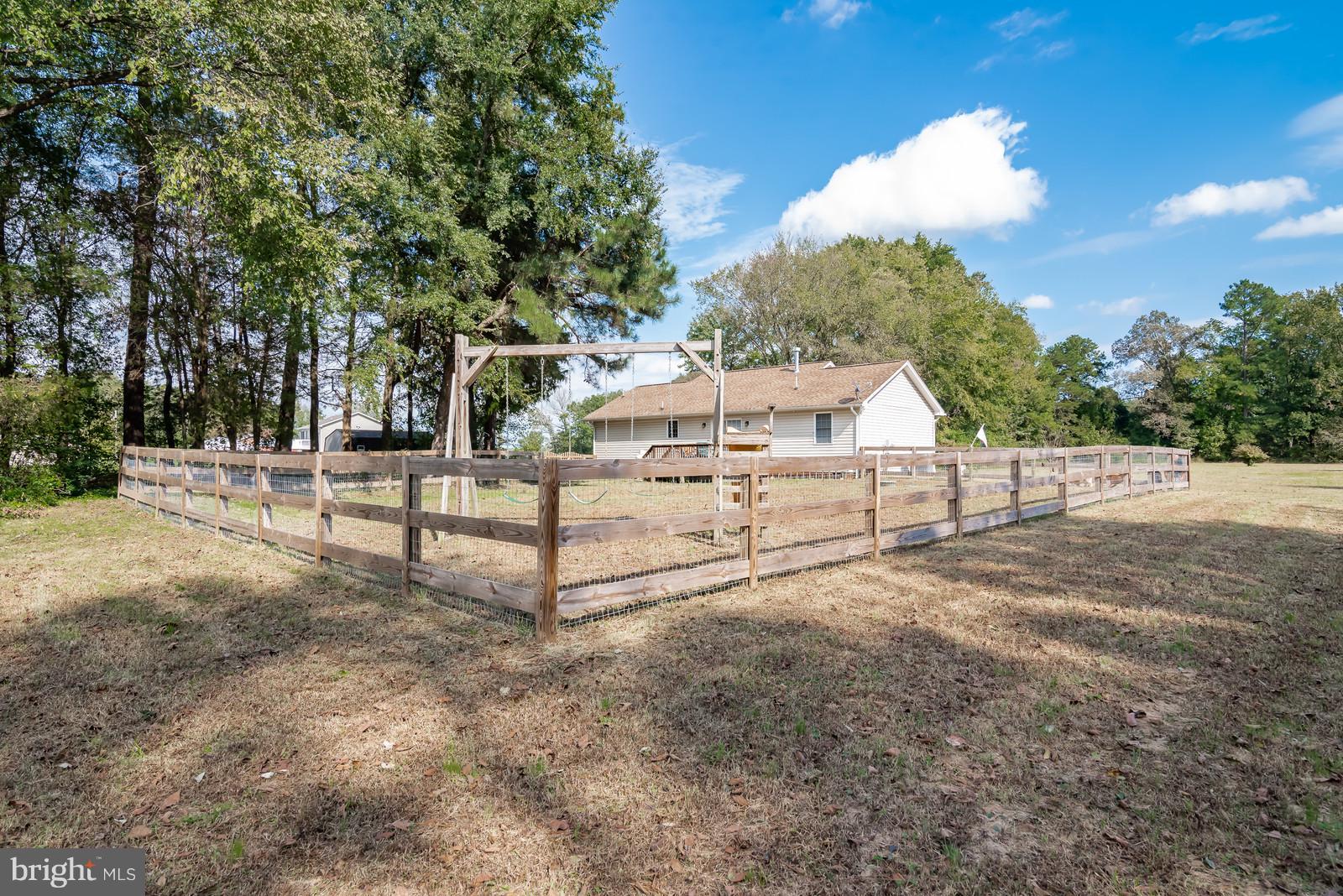 32376 Mt Gideon Road Hanover, VA 23069 - Photo 5 of 25 Exterior (Rear)