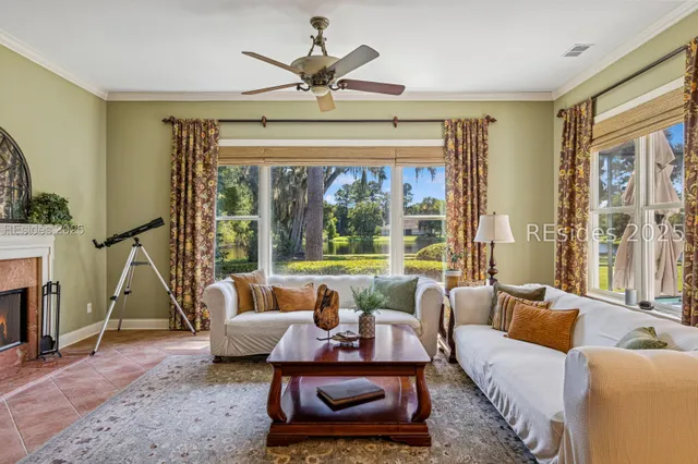 $999,000 | 6 Attleboro Place, Bluffton, SC 29910