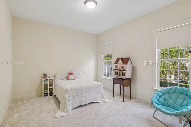 $999,000 | 6 Attleboro Place, Bluffton, SC 29910