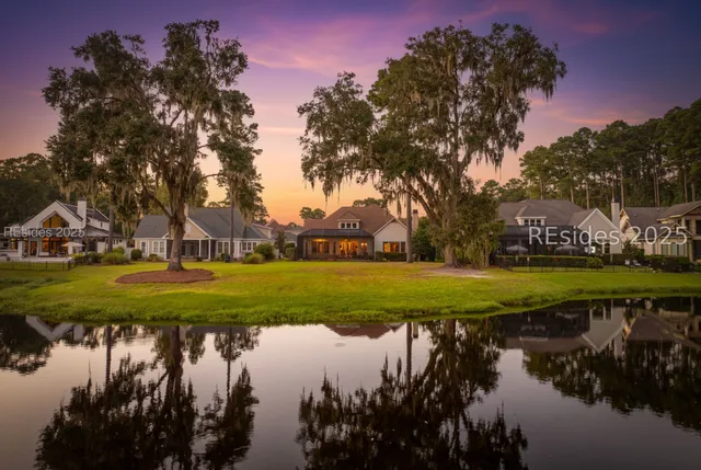 $999,000 | 6 Attleboro Place, Bluffton, SC 29910