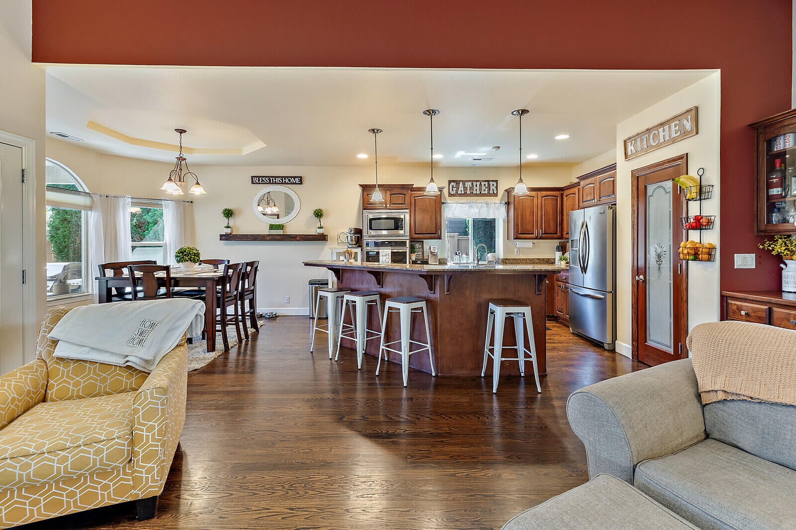 1037 Coral Ridge Eagle Point, OR 97524 - Photo 14 of 38 22_CR_23_mls