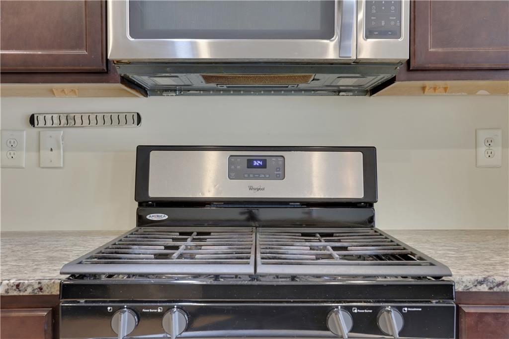 2526 Morgan Chase Drive Buford, GA 30519 - Photo 13 of 44 a view of stove top oven
