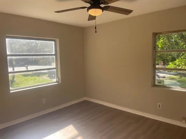 $225,000 | 1402 West Tharpe Street, Tallahassee, FL 32303