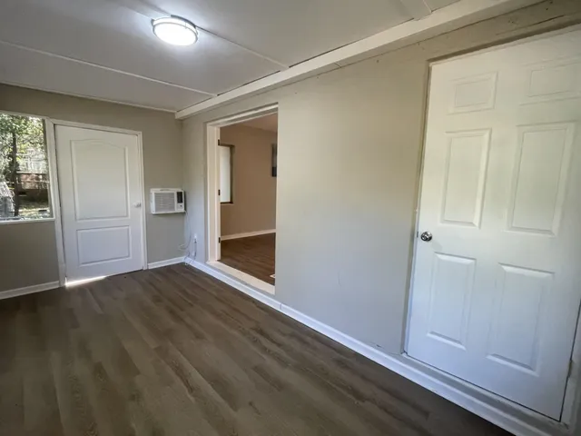 $225,000 | 1402 West Tharpe Street, Tallahassee, FL 32303