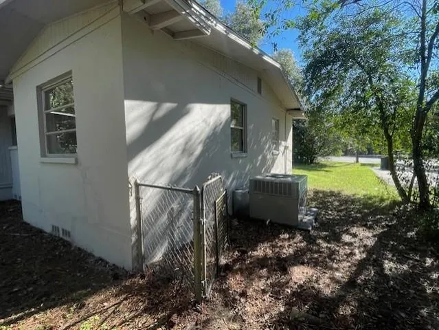 $225,000 | 1402 West Tharpe Street, Tallahassee, FL 32303