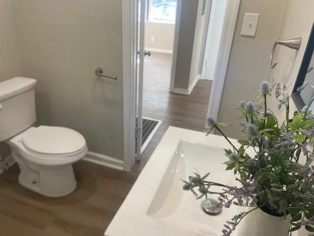 $225,000 | 1402 West Tharpe Street, Tallahassee, FL 32303