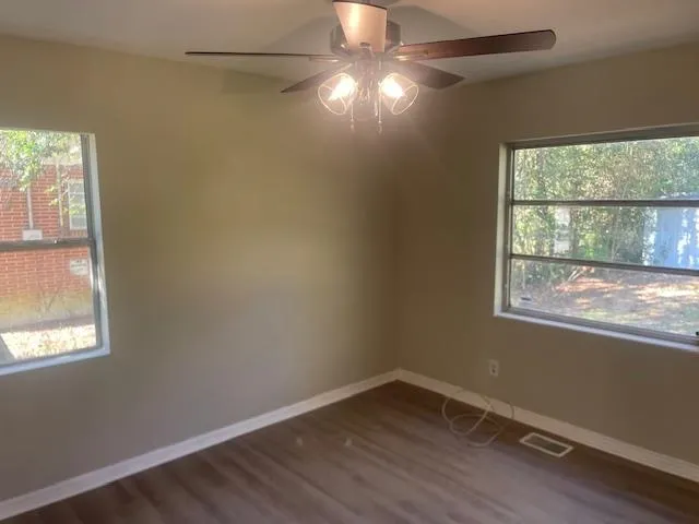 $225,000 | 1402 West Tharpe Street, Tallahassee, FL 32303