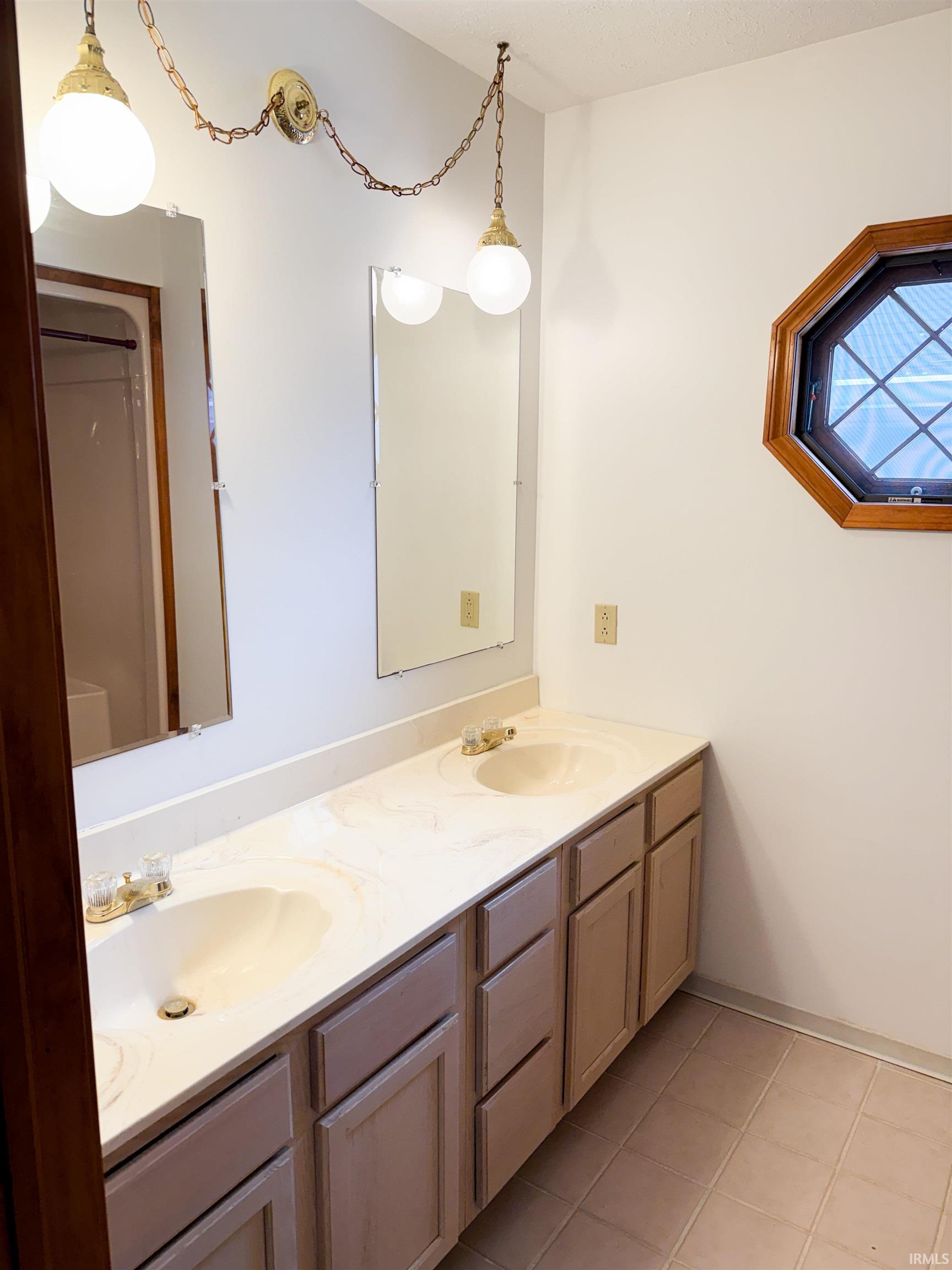 1622 Bessmore Park Road Rochester, IN 46975 - Photo 17 of 32