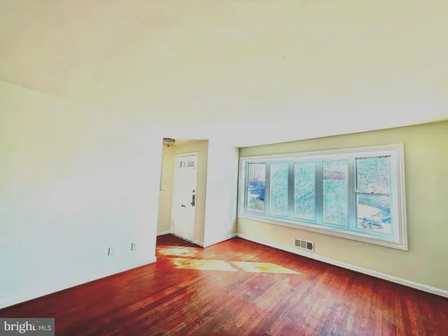 $299,999 | 8404 12th Avenue, Silver Spring, MD 20903