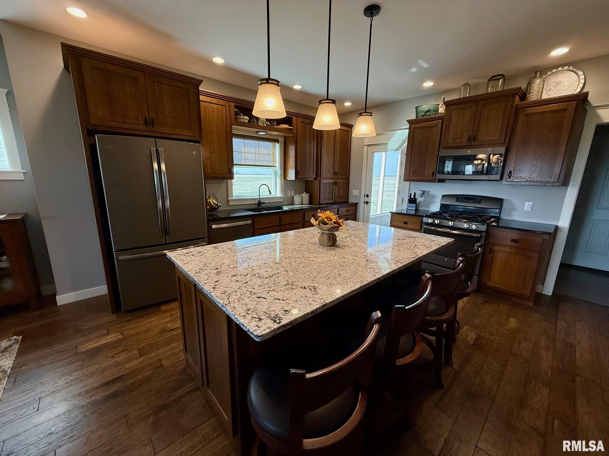 9995 Salisbury Road Pleasant Plains, IL 62677 - Photo 12 of 57 Gallery Image 12