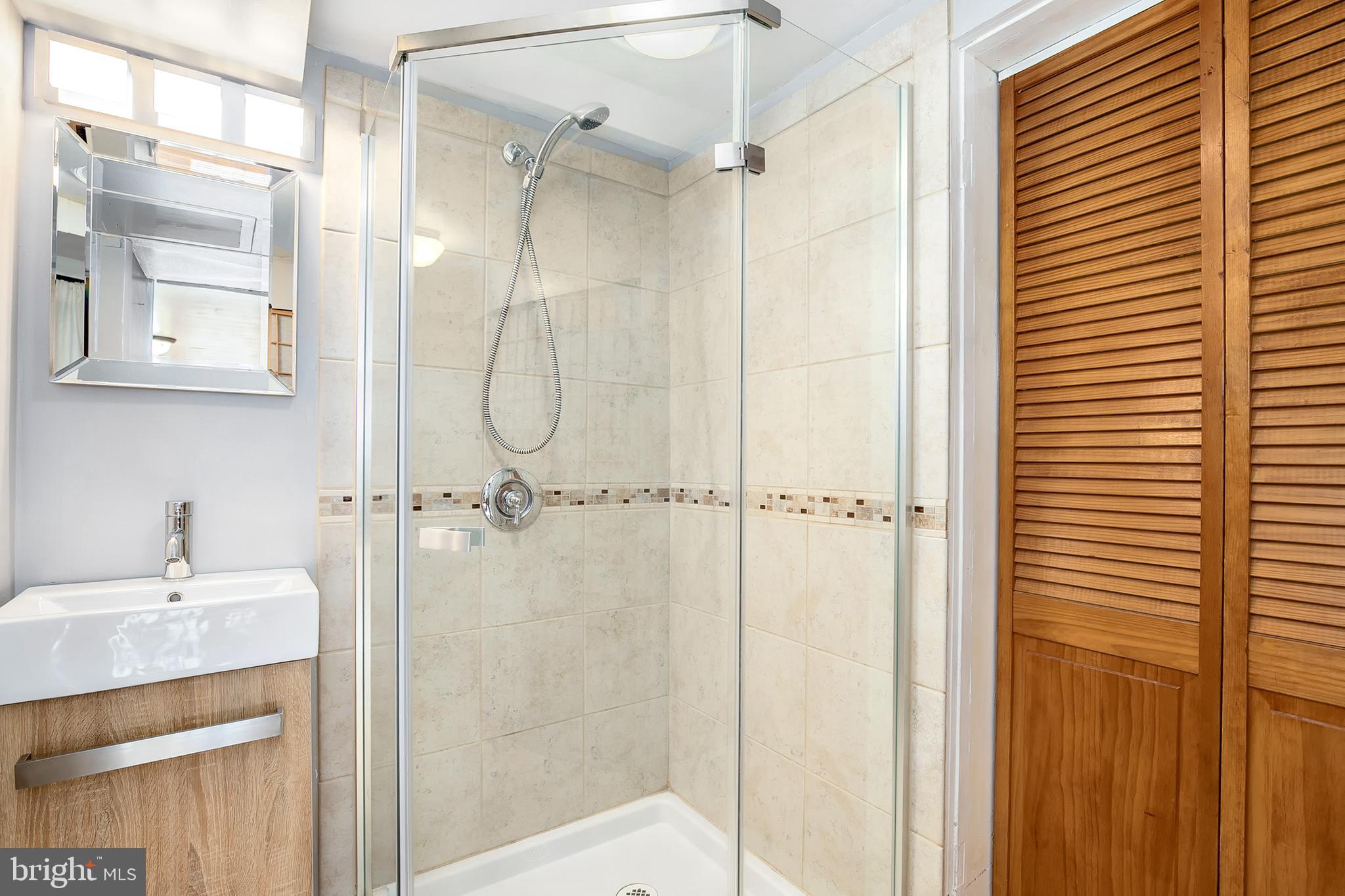5201 Garner Street Springfield, VA 22151 - Photo 28 of 34