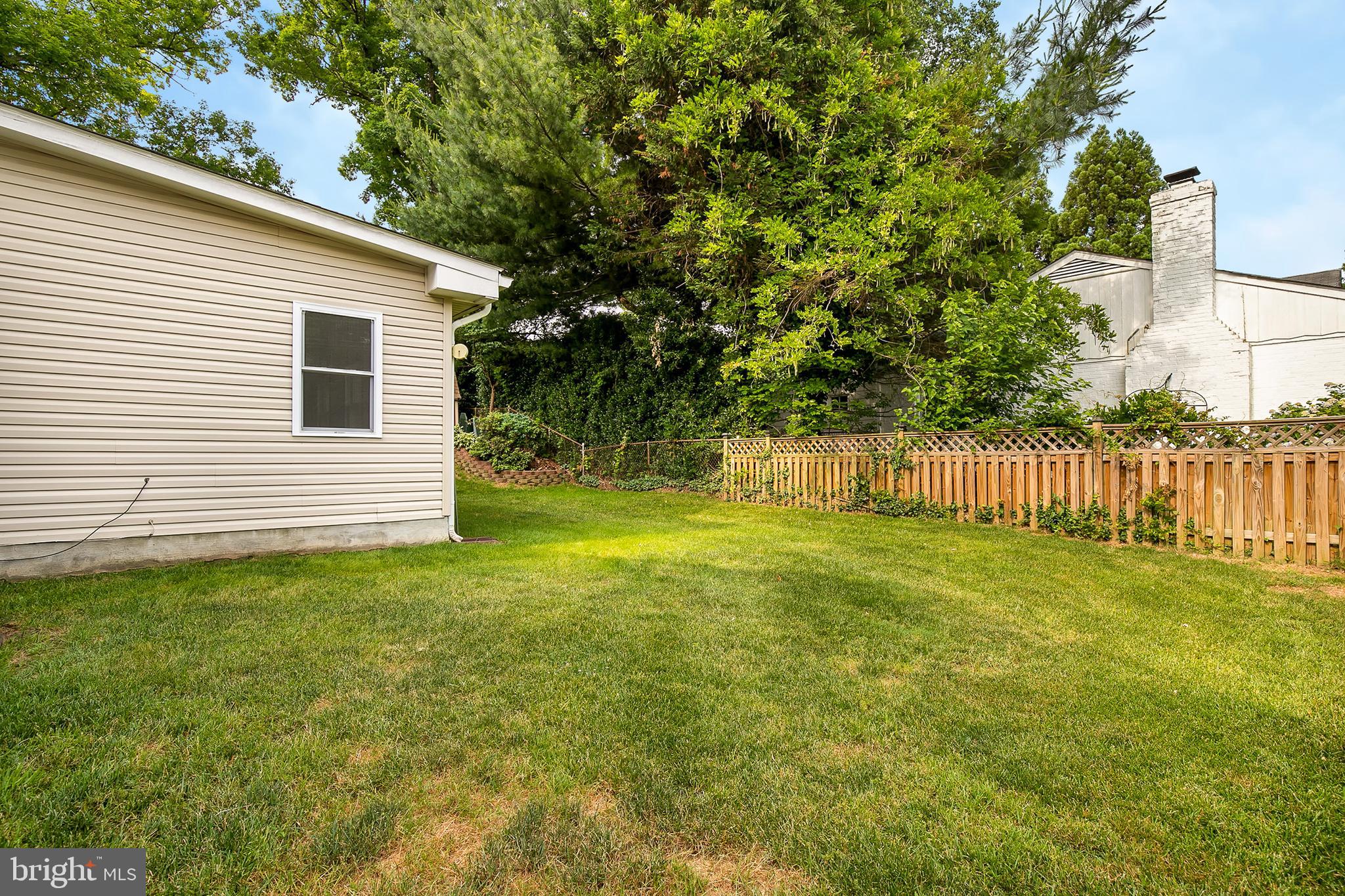 5201 Garner Street Springfield, VA 22151 - Photo 30 of 34
