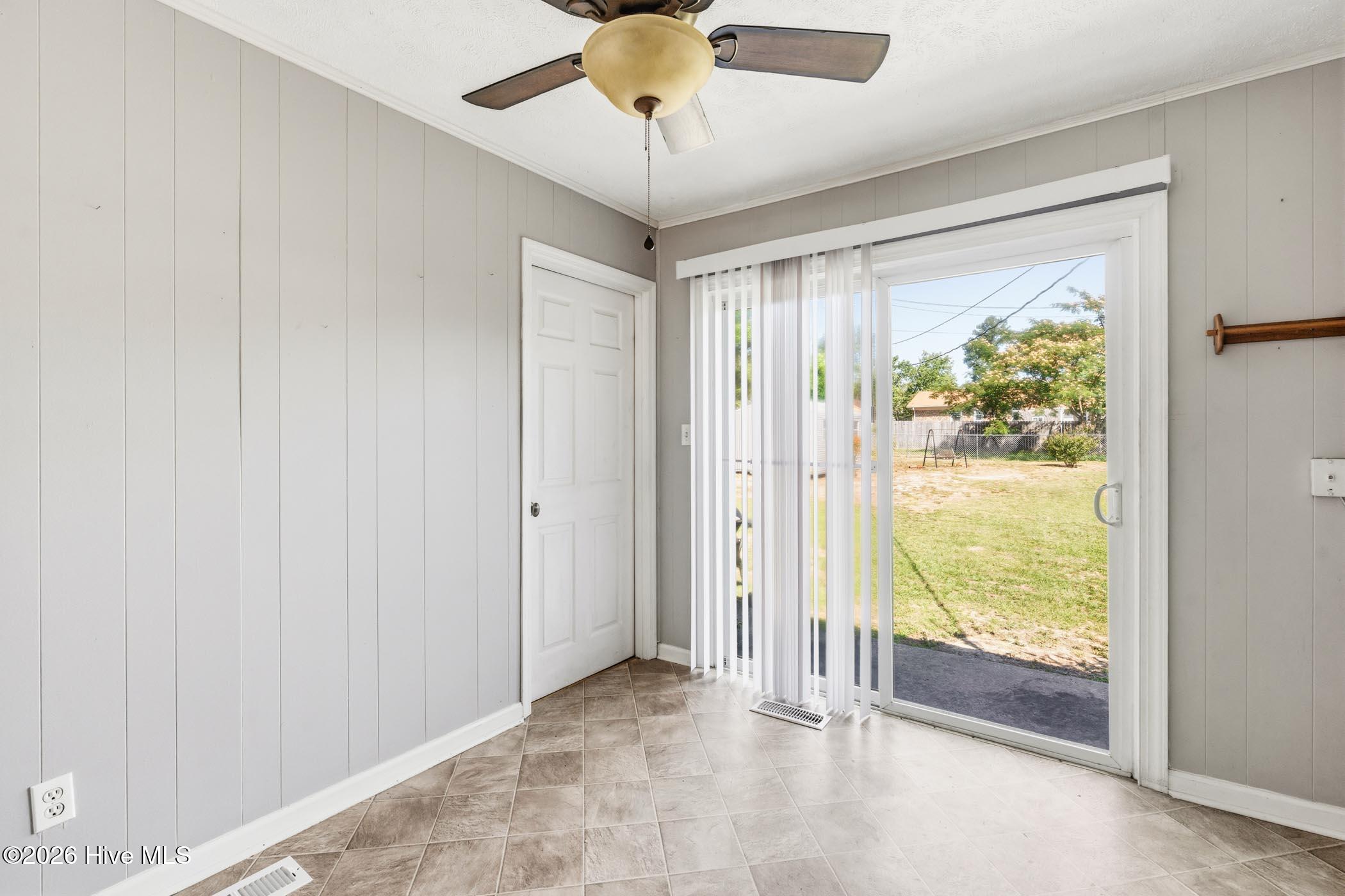 1011 Richmond Road Rockingham, NC 28379 - Photo 7 of 25