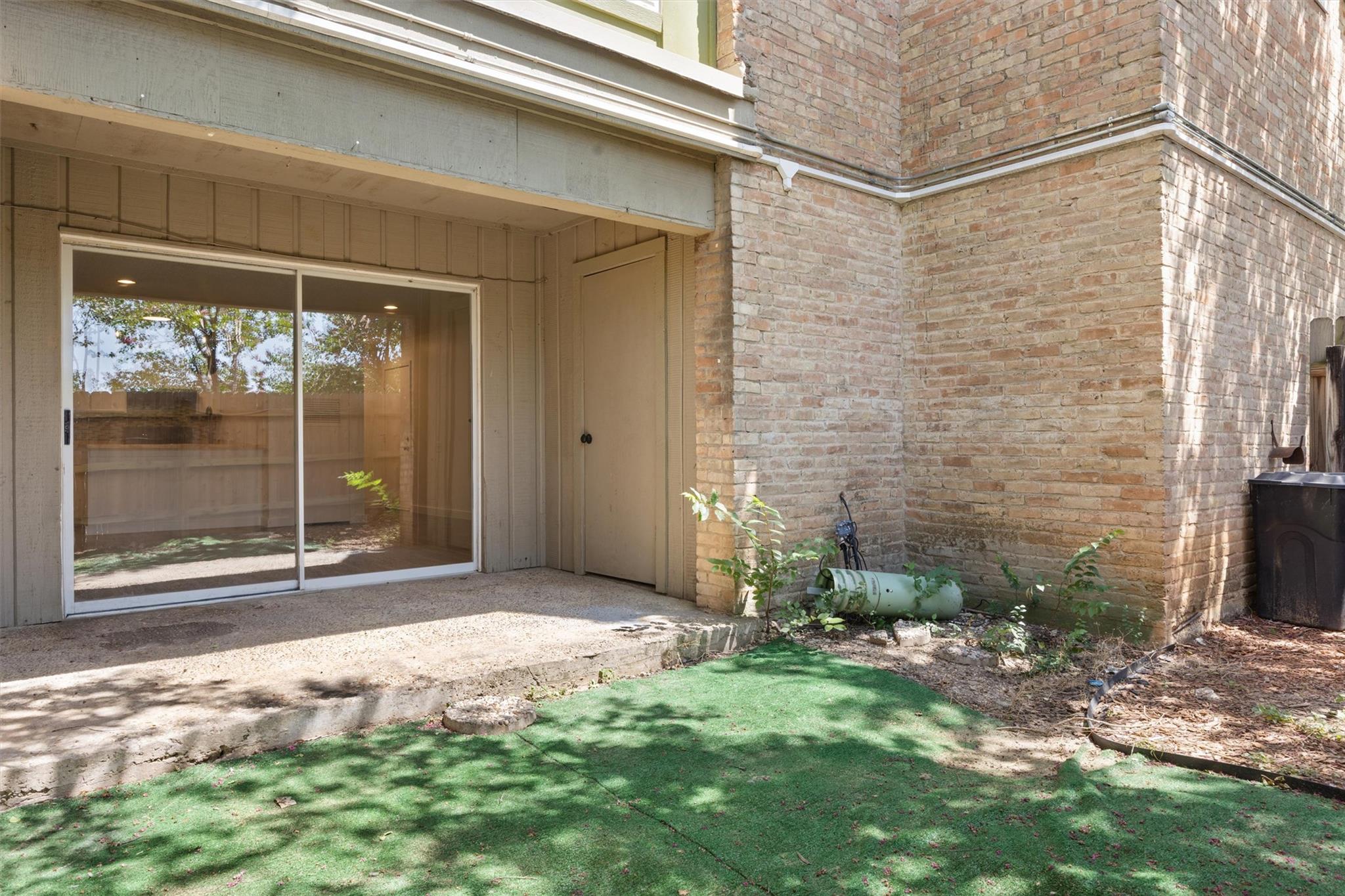 620 South 1st Street, Unit 116 Austin, TX 78704 - Photo 6 of 19 a view of a door front of a house