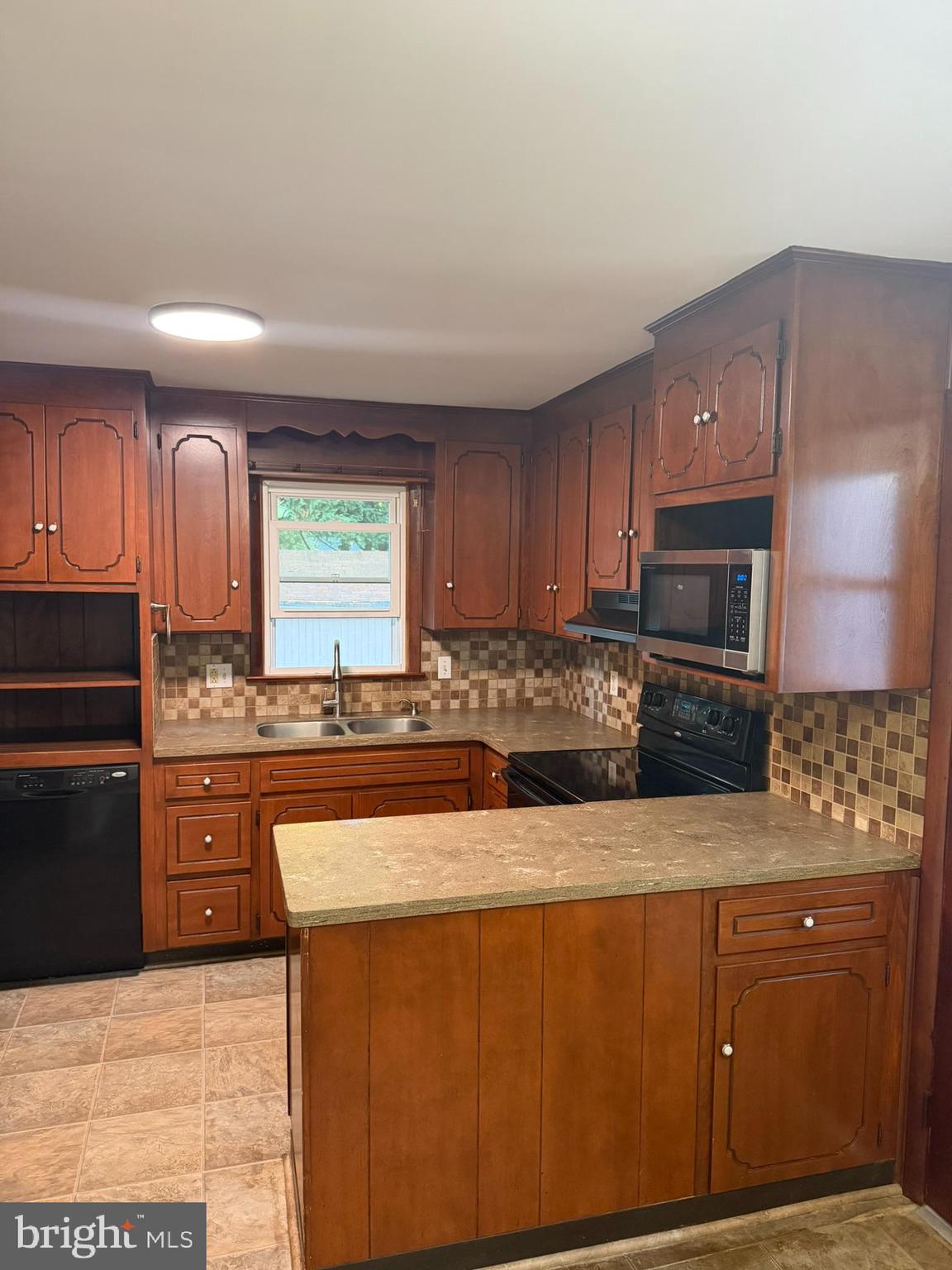 11 Scotland Road Chambersburg, PA 17201 - Photo 7 of 16 Gallery Image 7