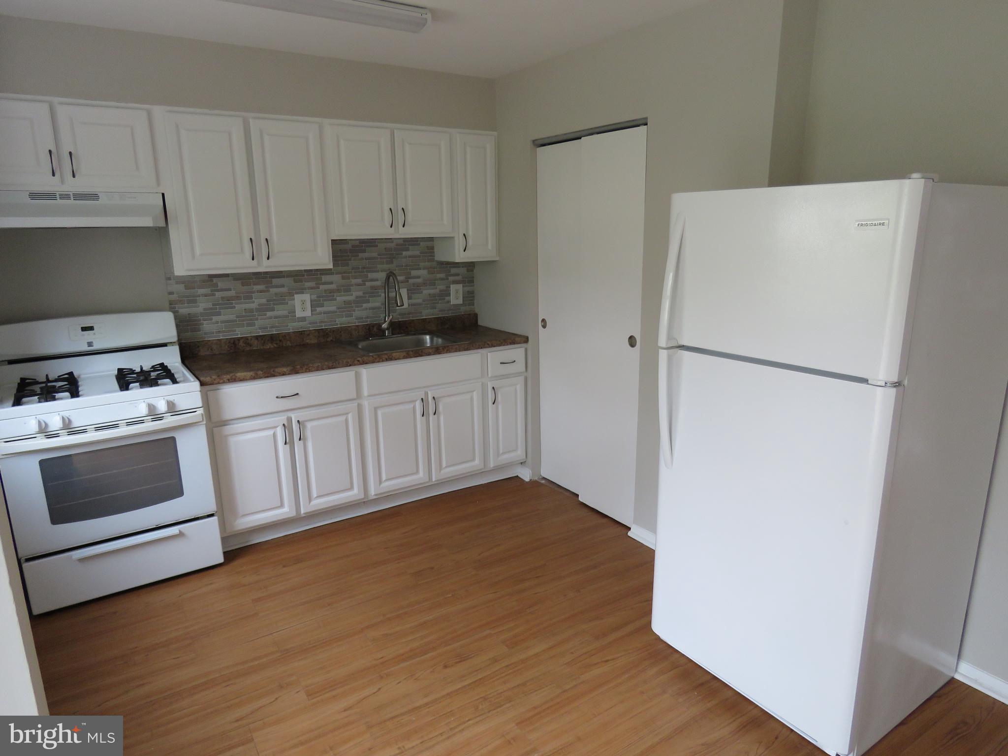 12232 Rambler Road Philadelphia, PA 19154 - Photo 5 of 21