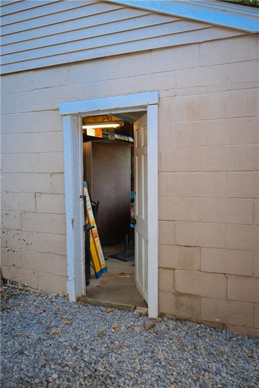 382 Donnellville Road Natrona Heights, PA 15065 - Photo 24 of 25 side entrance of 2 car detached garage