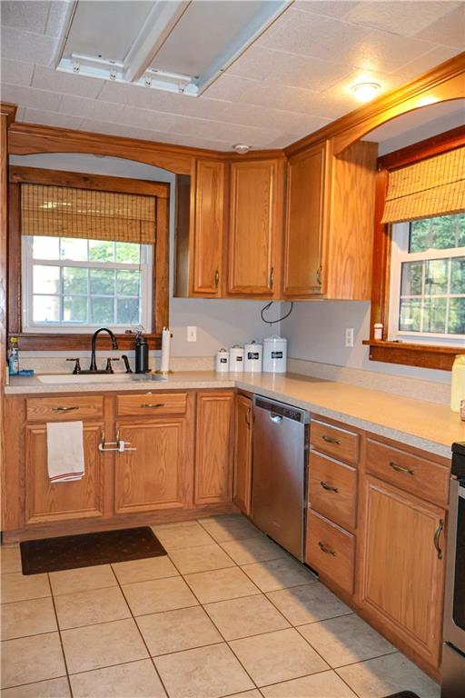 382 Donnellville Road Natrona Heights, PA 15065 - Photo 9 of 25 kitchen behind dining room