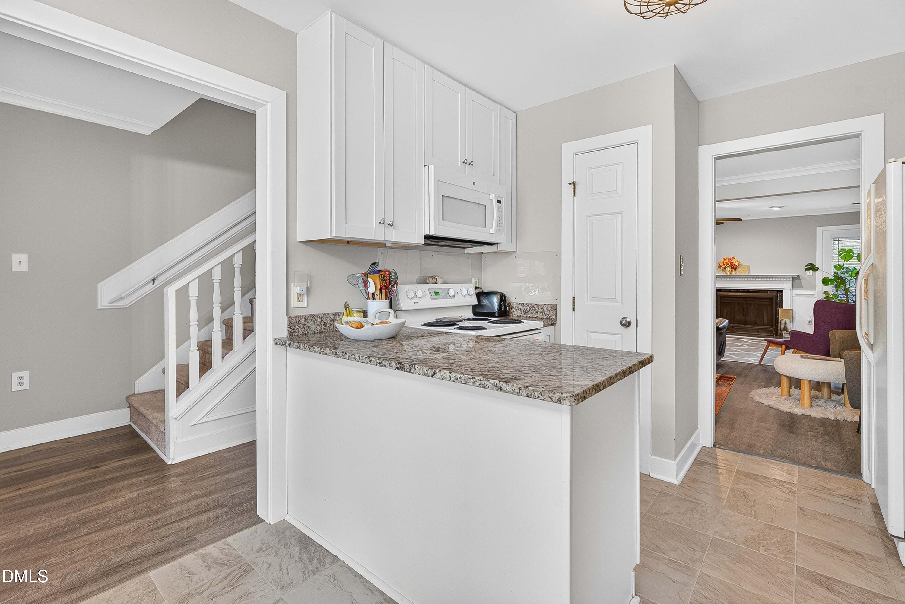 1405 Quarter Point Raleigh, NC 27615 - Photo 3 of 24