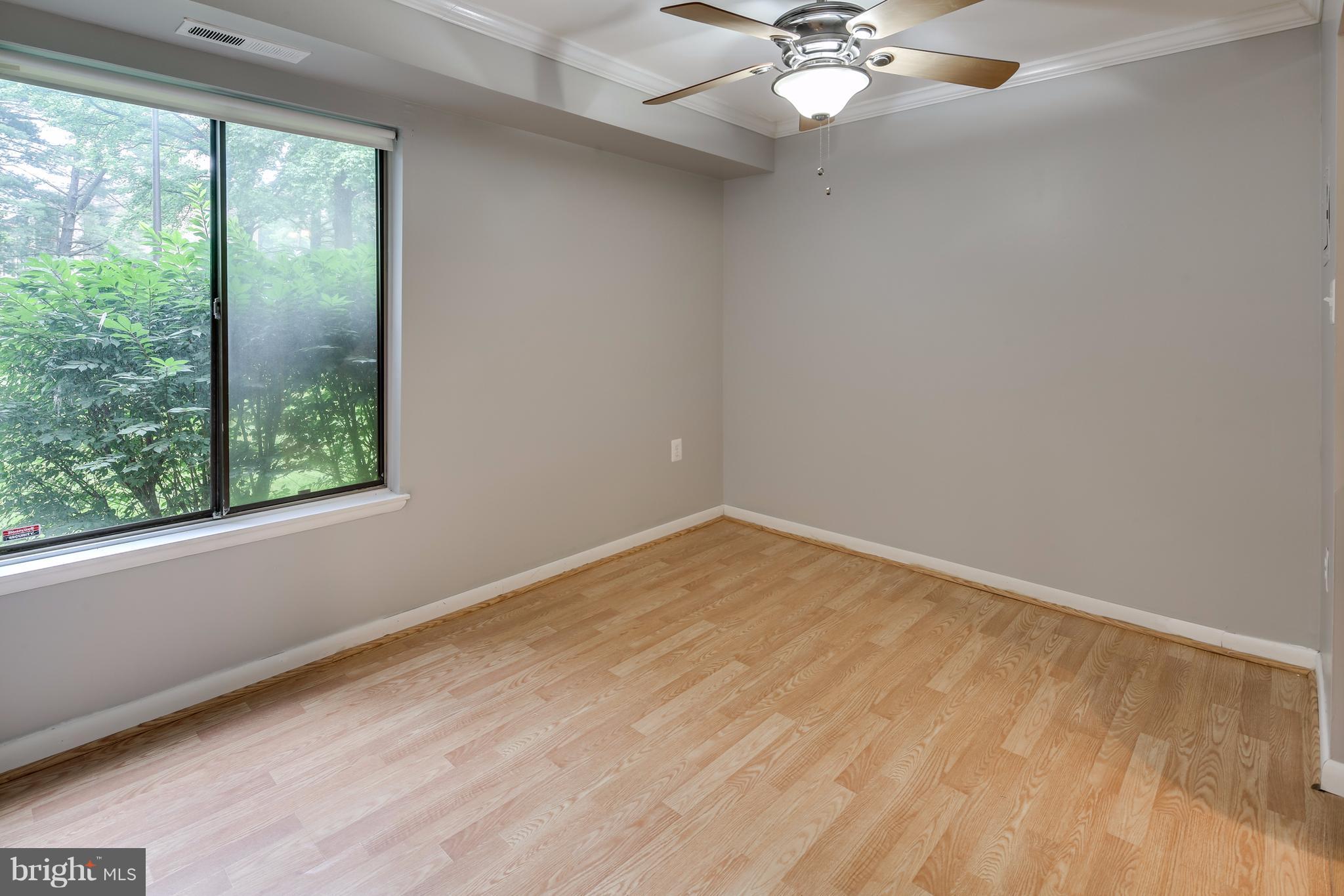 10547 Twin Rivers Road, Unit B1 Columbia, MD 21044 - Photo 8 of 30 Dining Room w/ Crown Molding