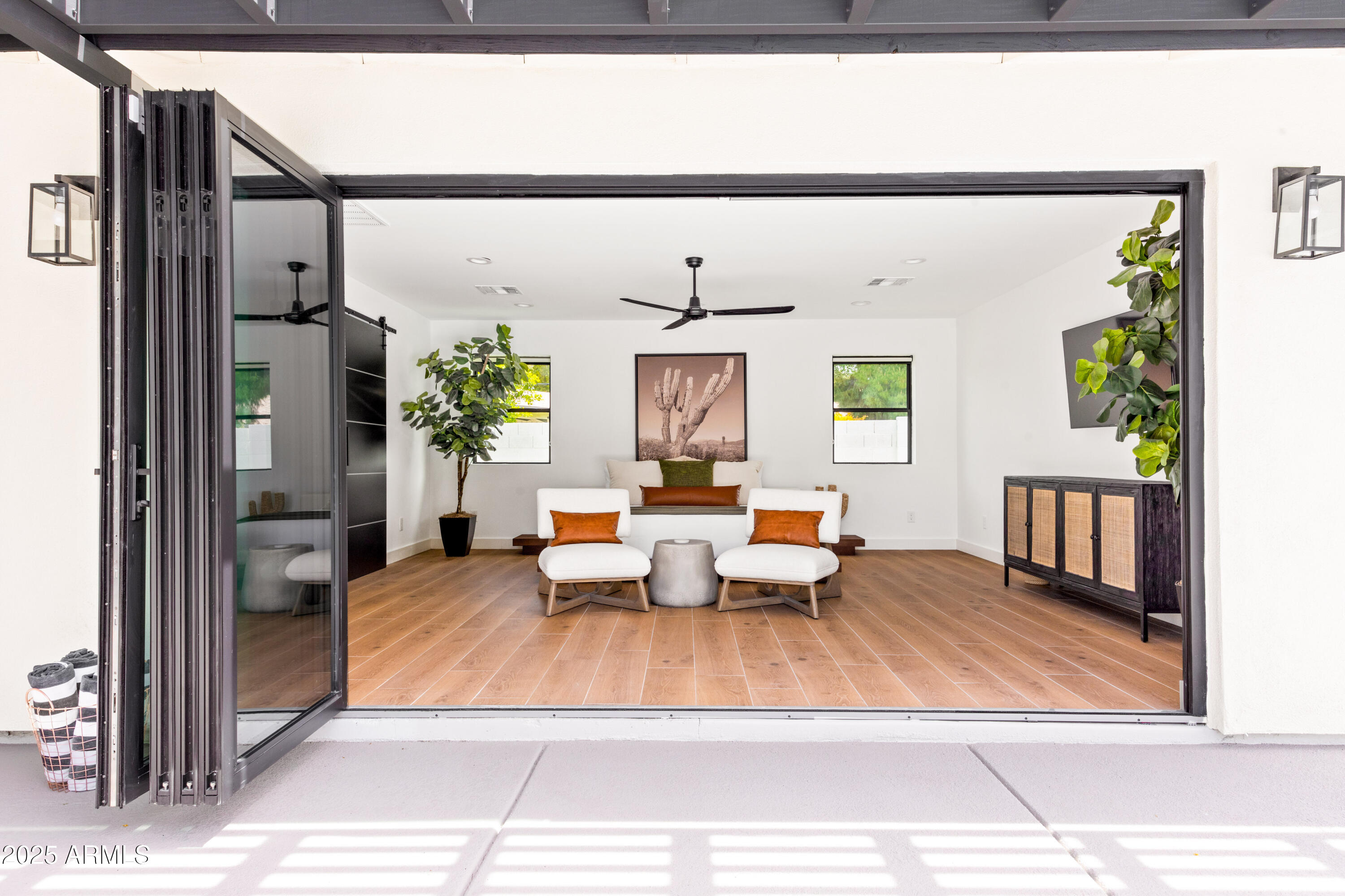 1609 West State Avenue Phoenix, AZ 85021 - Photo 16 of 55 15