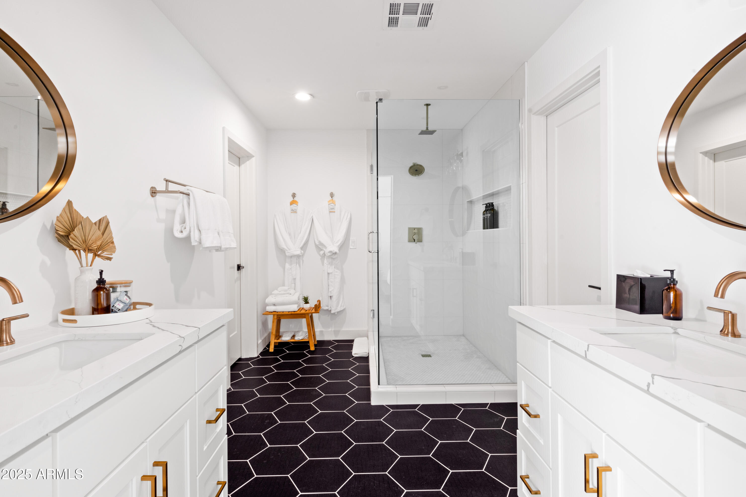 1609 West State Avenue Phoenix, AZ 85021 - Photo 18 of 55 17