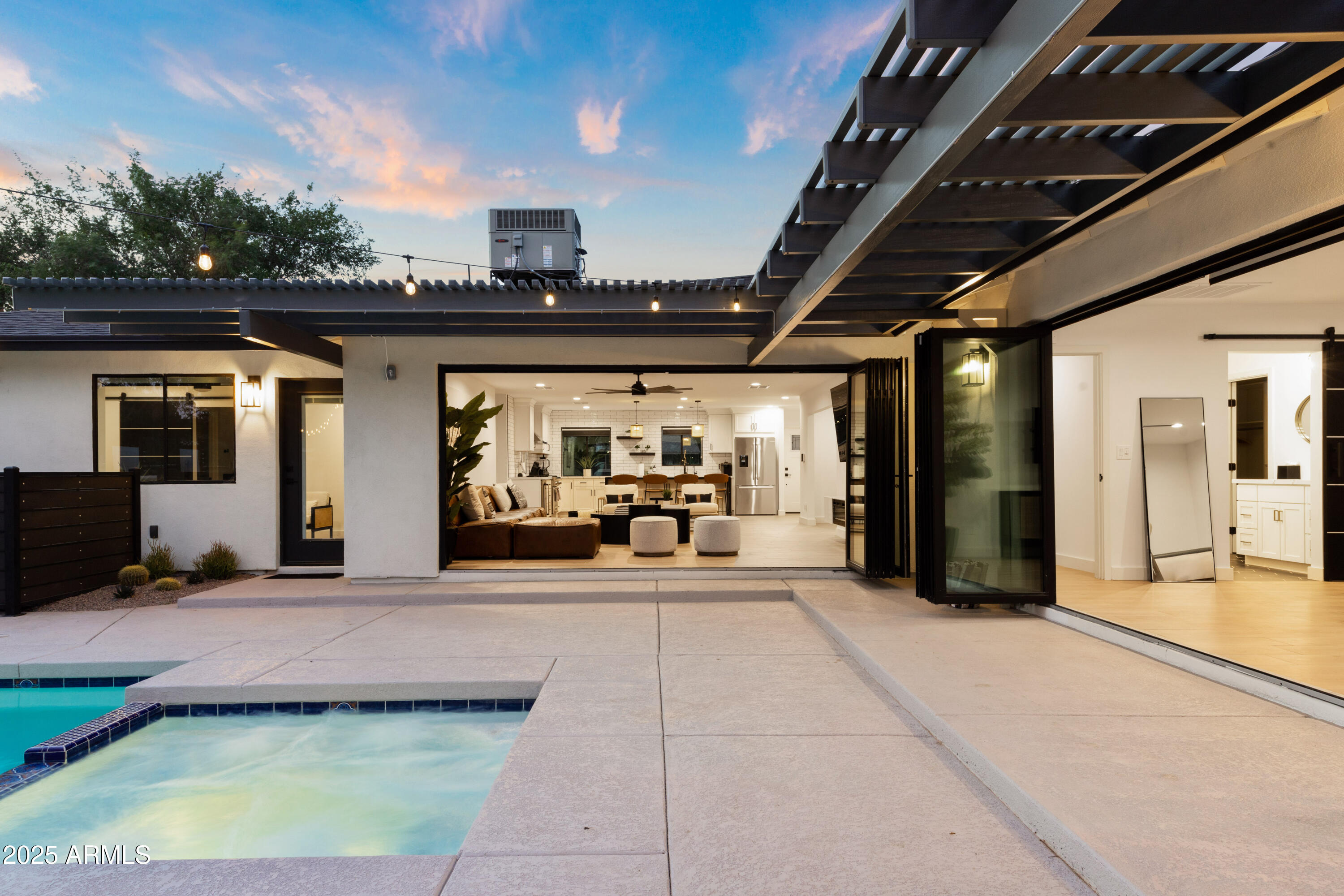 1609 West State Avenue Phoenix, AZ 85021 - Photo 46 of 55 45