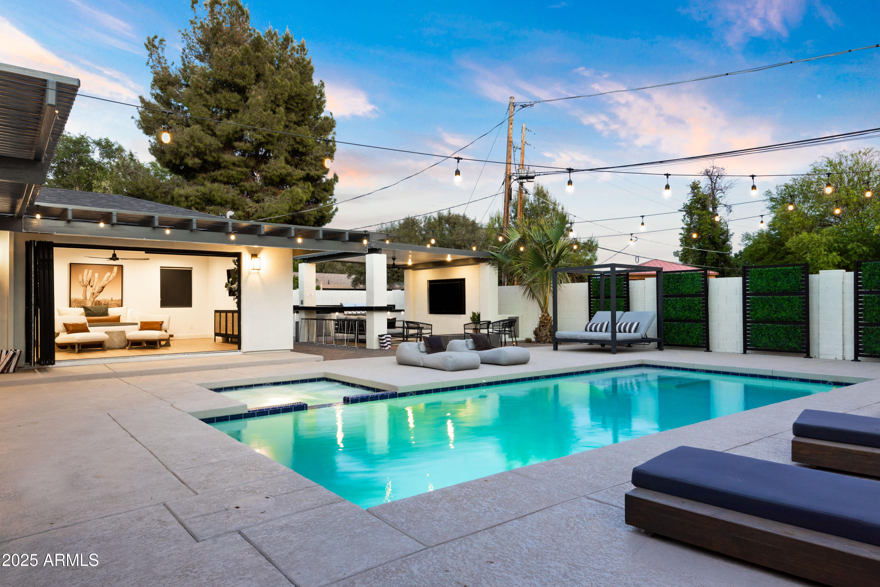 1609 West State Avenue Phoenix, AZ 85021 - Photo 52 of 55 52