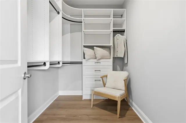 $949,900 | 5002 Parkside Drive, Oakdale, PA 15071