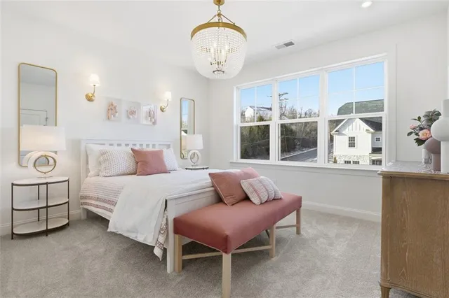 $949,900 | 5002 Parkside Drive, Oakdale, PA 15071