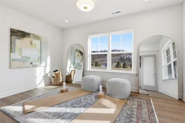 $949,900 | 5002 Parkside Drive, Oakdale, PA 15071